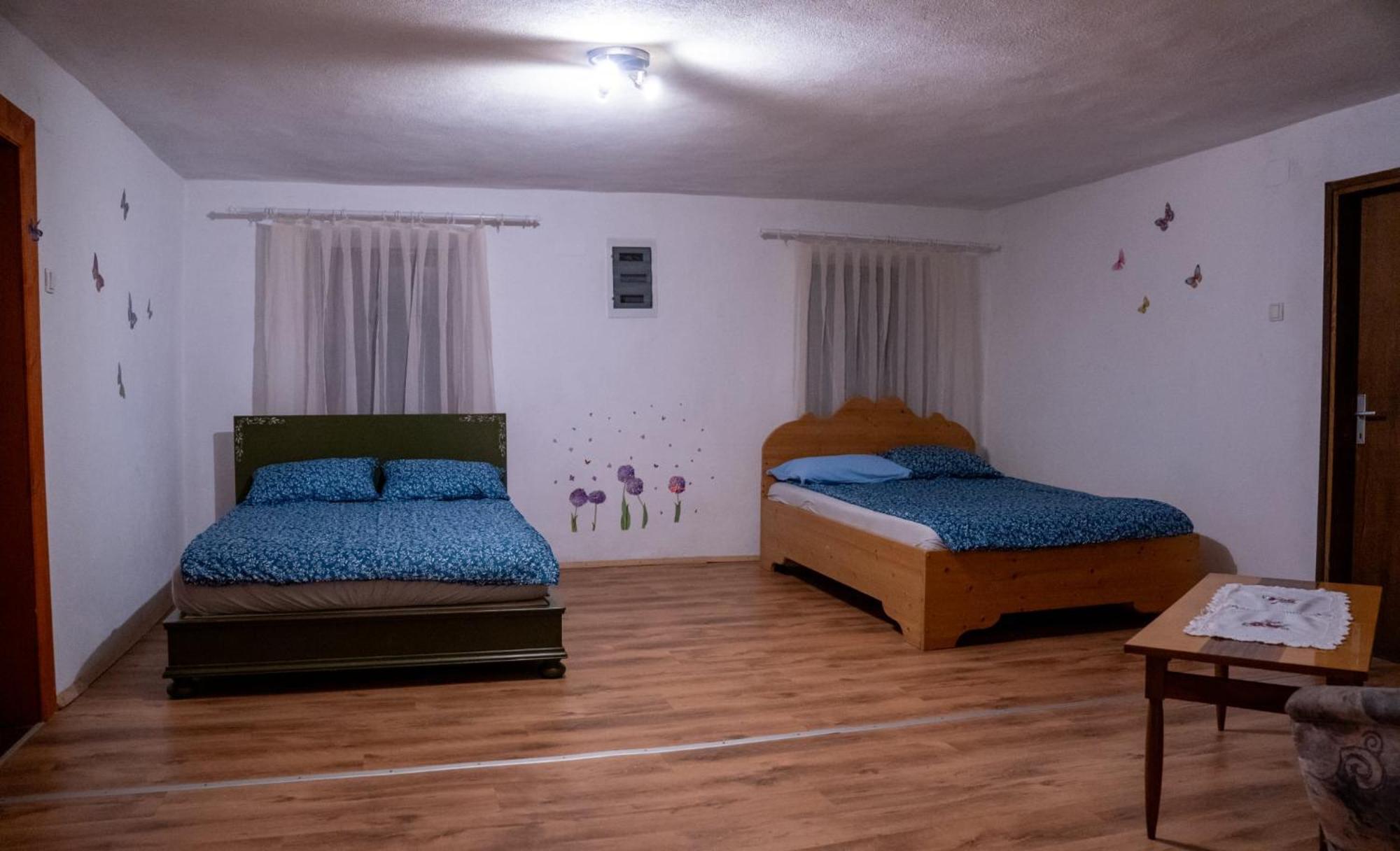 モイストラナ Sigma Houseホステル エクステリア 写真
