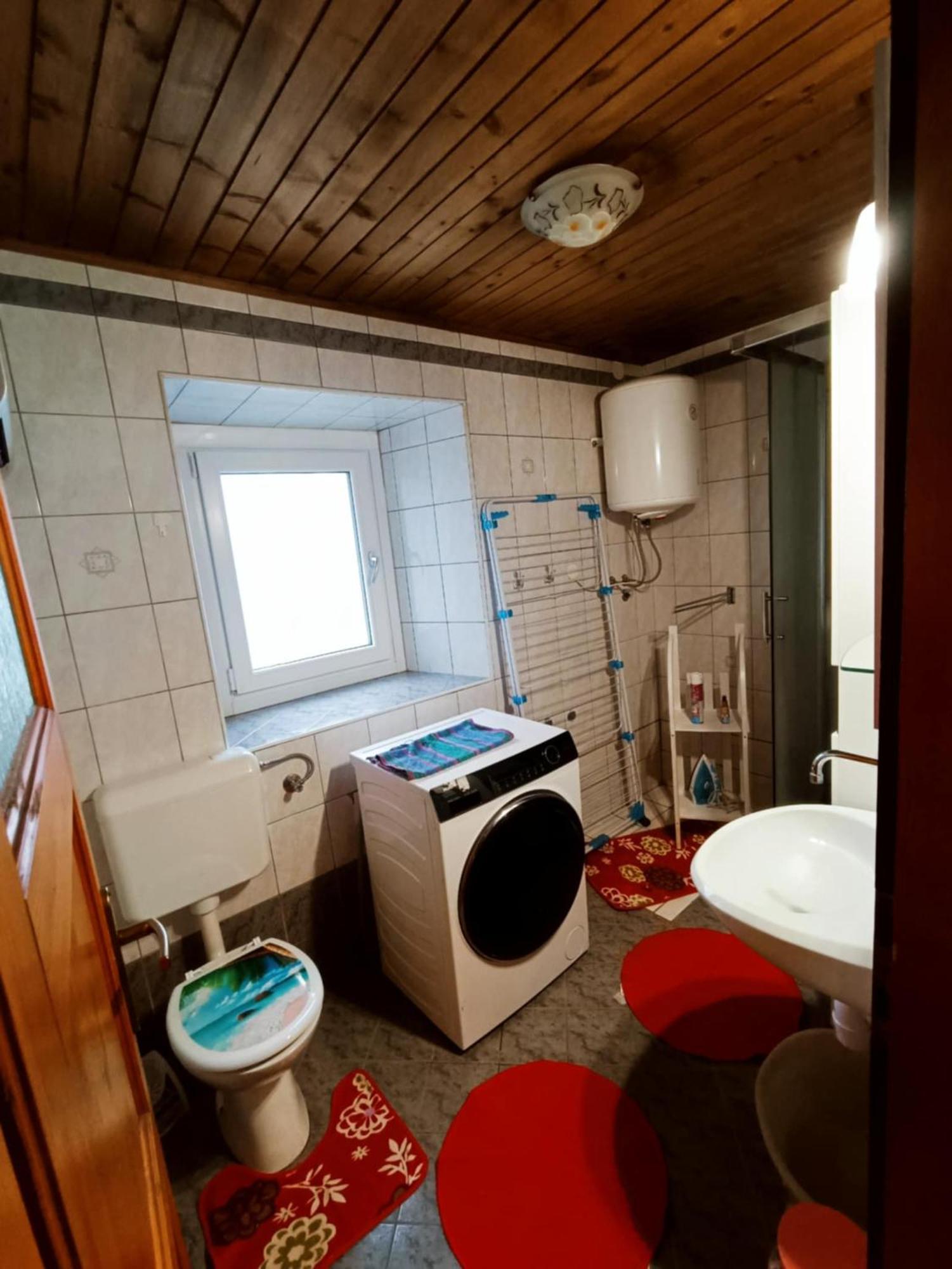 モイストラナ Sigma Houseホステル エクステリア 写真