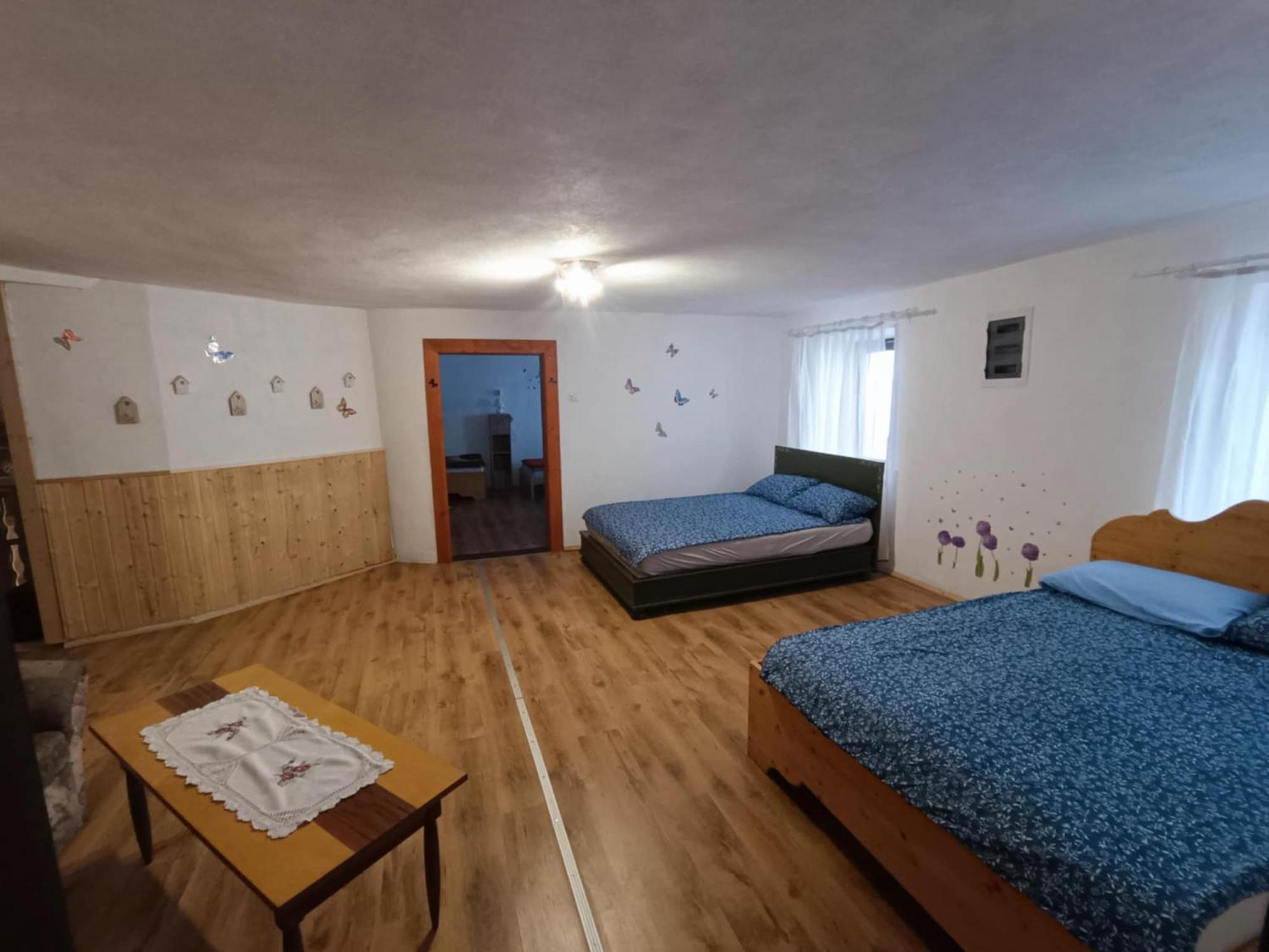 モイストラナ Sigma Houseホステル エクステリア 写真